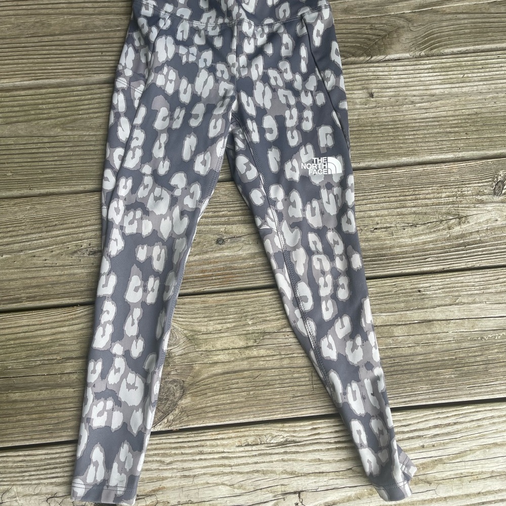 The North Face Kids Gray and White Patterned Leggings